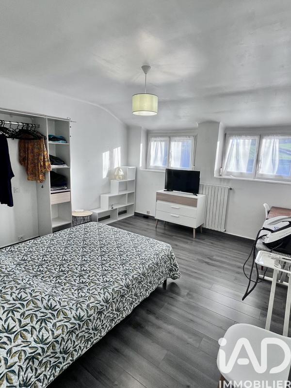 Maison - 136 m² - 6 pièces