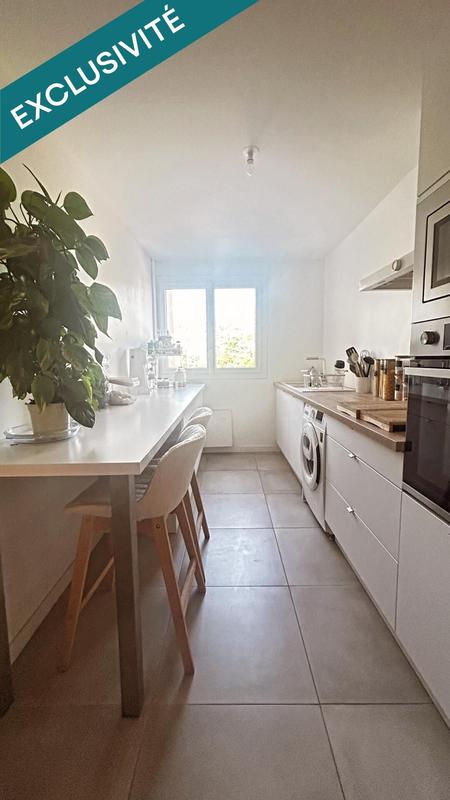 Appartement - 80 m² - 4 pièces