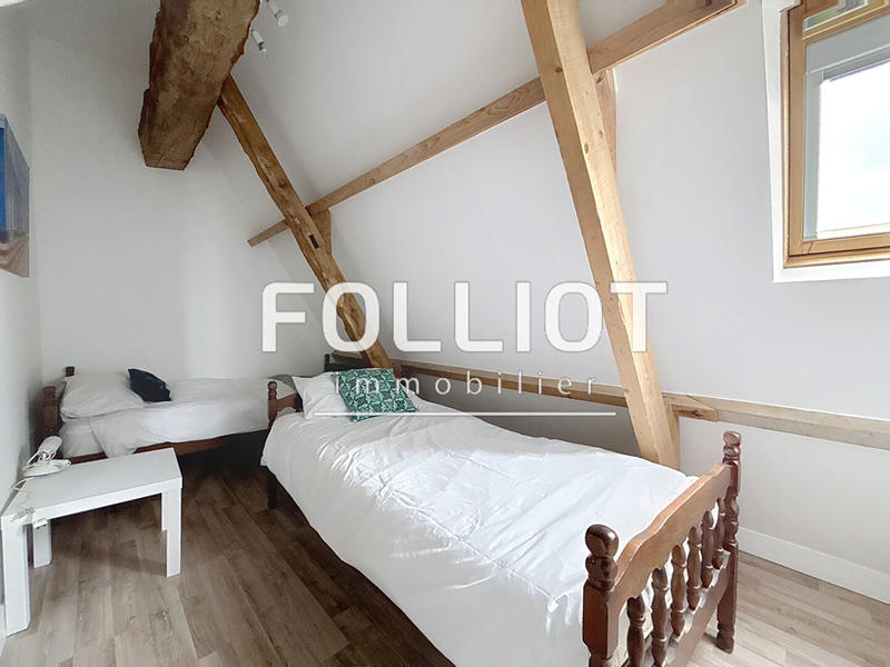 Maison - 186 m² - 7 pièces