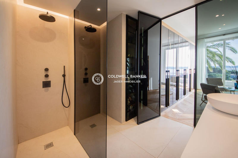 Maison - 264 m² - 6 pièces