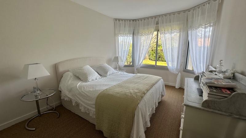 Villa - 166 m² - 5 pièces