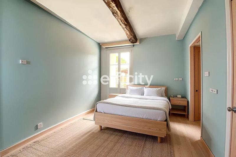 Maison de village - 110 m² - 7 pièces