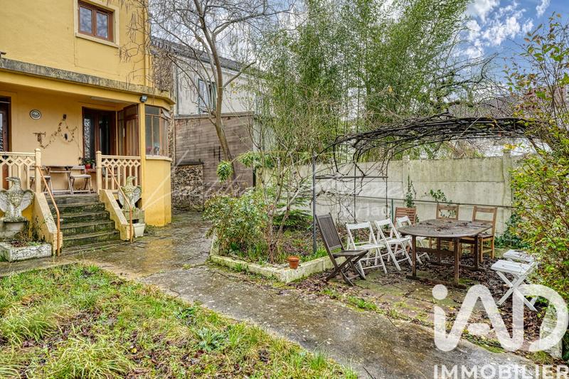 Maison - 125 m² - 6 pièces