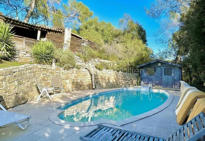 Appartement - 80 m² - 3 pièces