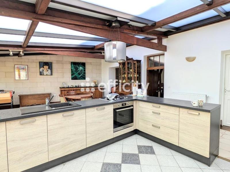 Maison ancienne - 140 m² - 6 pièces