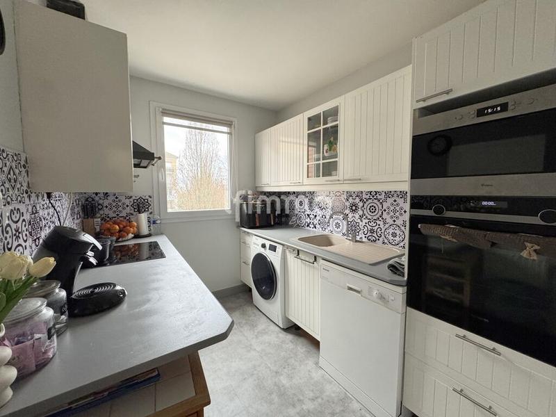 Appartement - 75 m² - 4 pièces