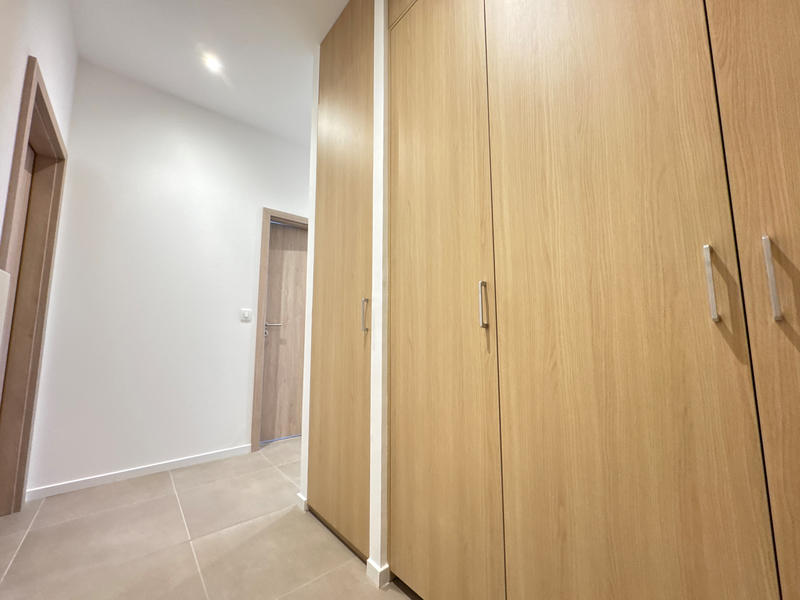 Appartement - 79 m² - 4 pièces