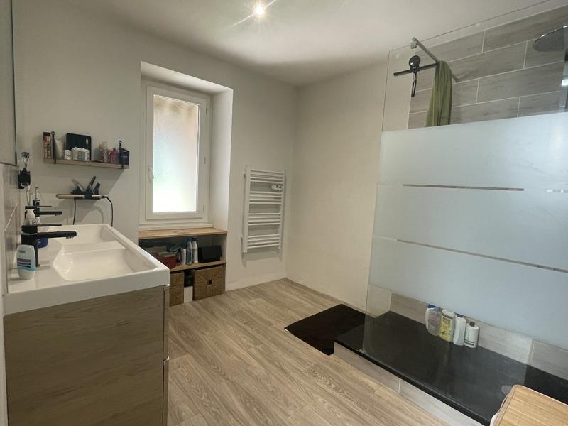 Maison - 106 m² - 4 pièces