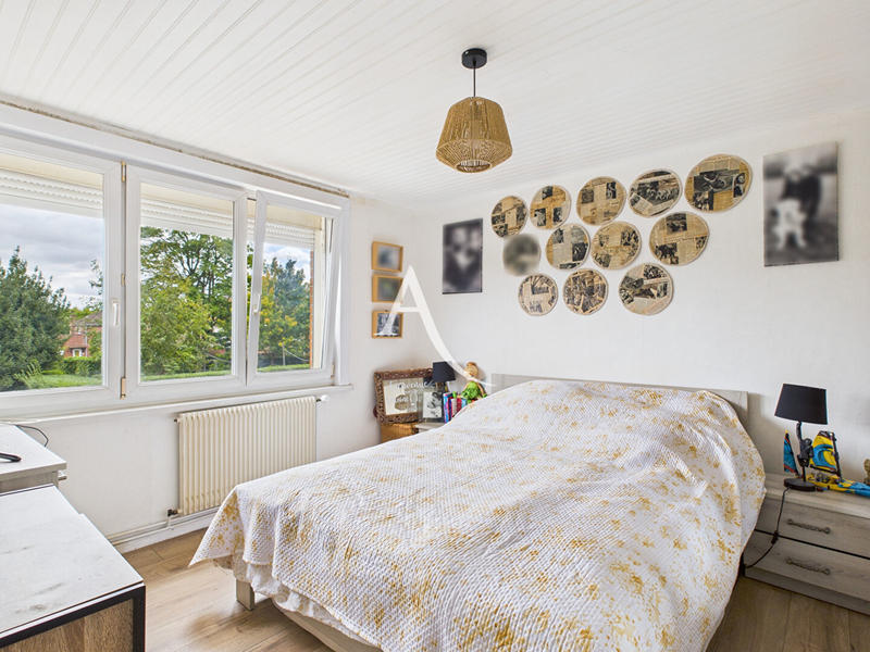 Maison - 104 m² - 5 pièces