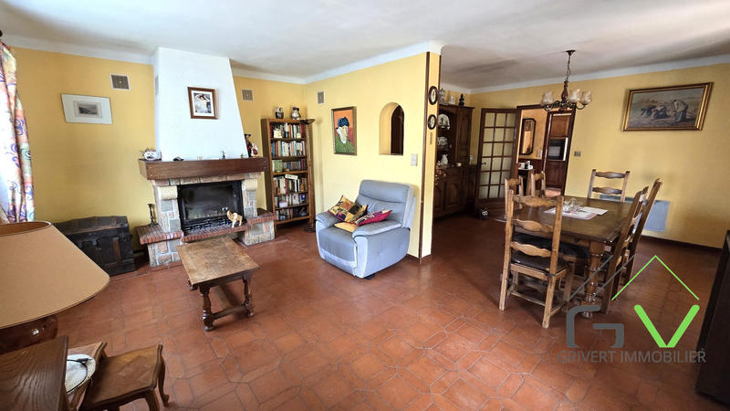 Maison - 105 m² - 4 pièces