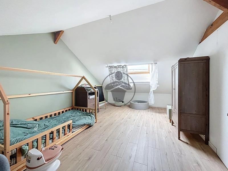 Maison - 116 m² - 6 pièces