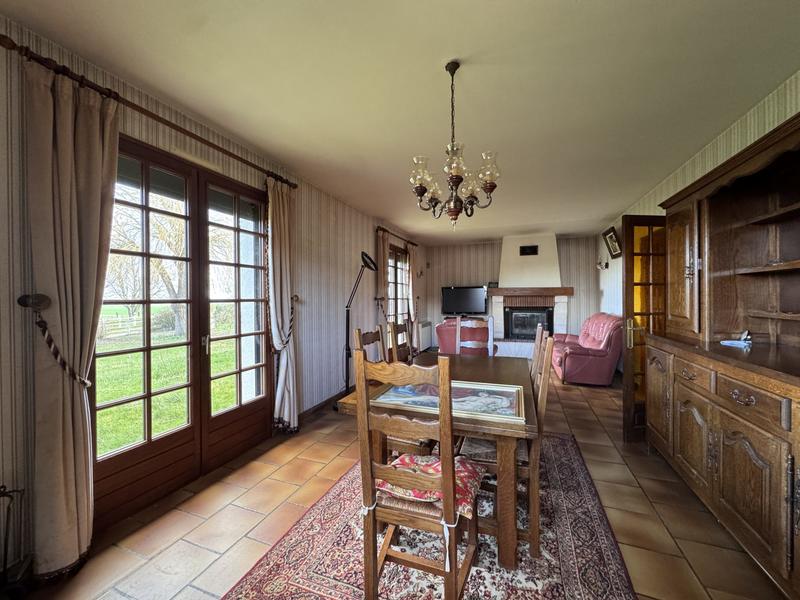 Maison traditionnelle - 160 m² - 5 pièces