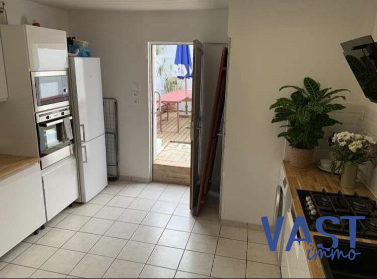 Maison - 95 m² - 4 pièces