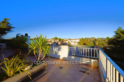 Appartement - 83 m² - 3 pièces