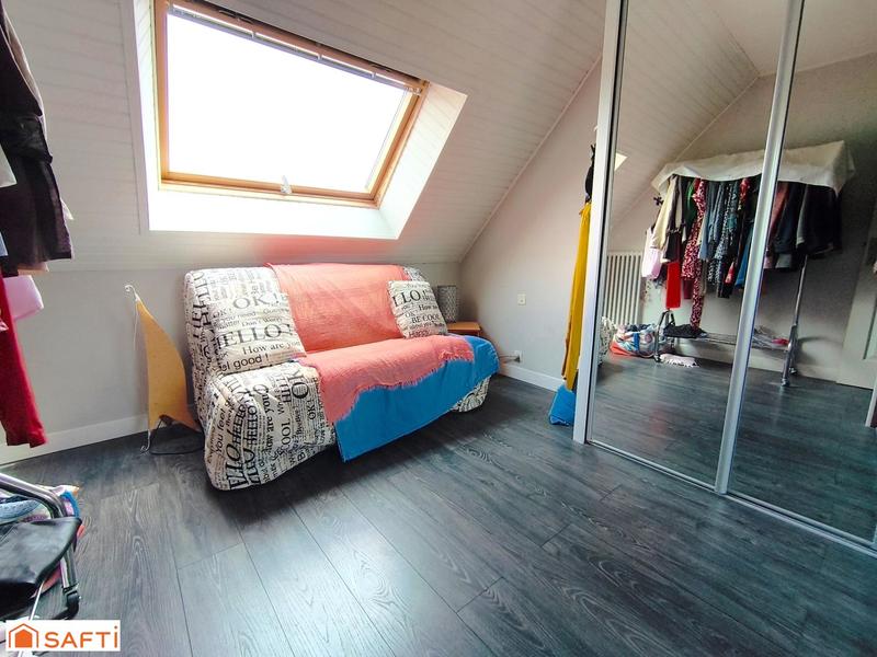 Maison - 159 m² - 7 pièces