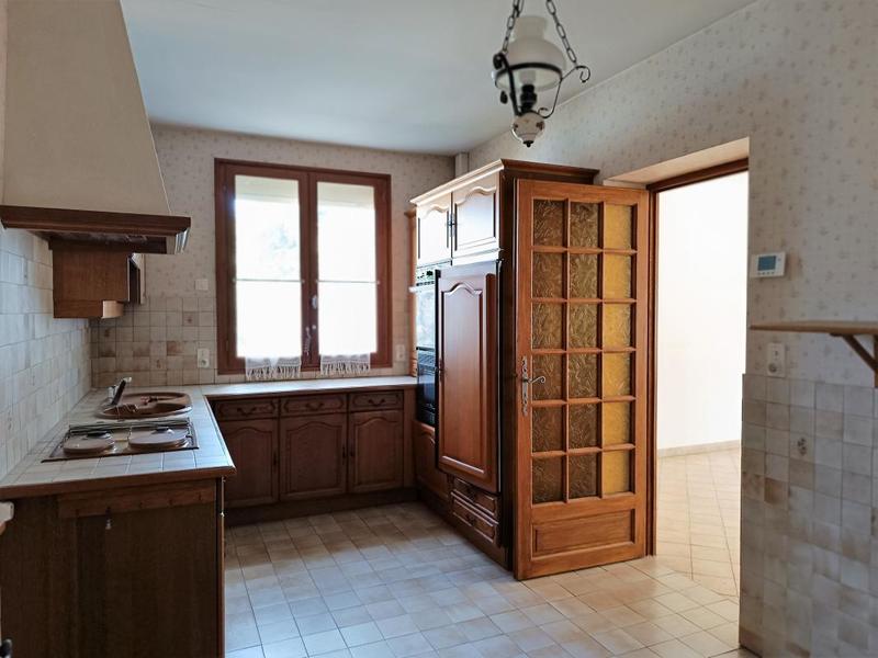 Maison - 150 m² - 9 pièces