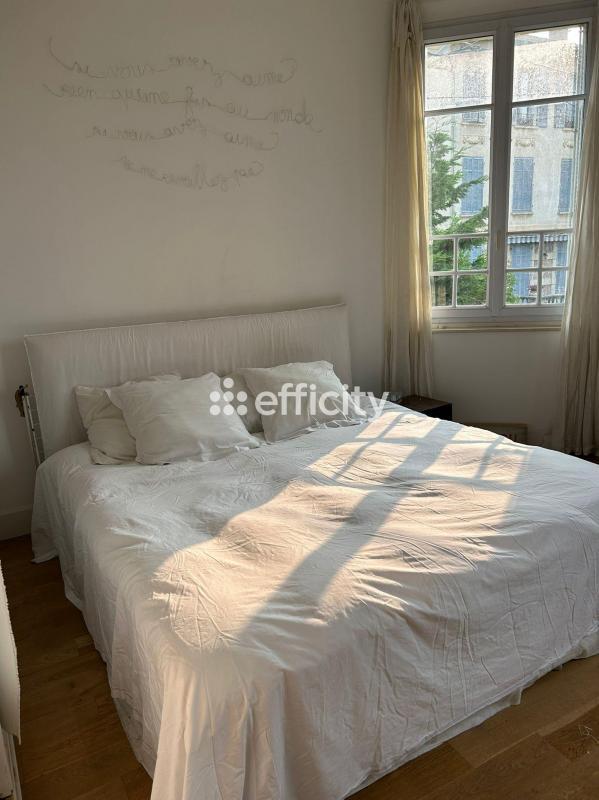 Appartement - 97 m² - 4 pièces