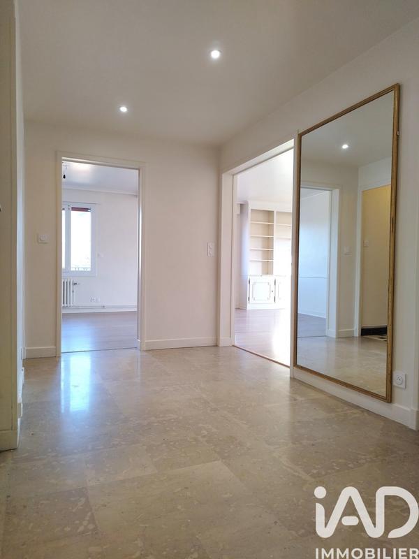 Appartement - 142 m² - 5 pièces