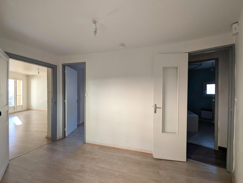 Immeuble - 146 m² - 7 pièces