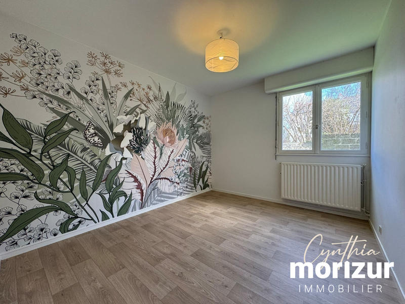 Appartement - 101 m² - 4 pièces