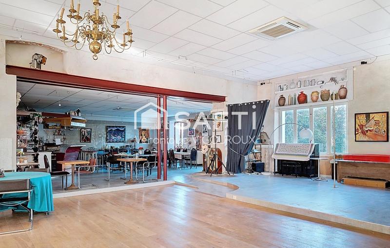 Château - 400 m² - 10 pièces