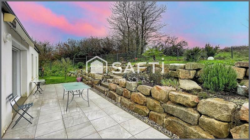 Maison - 92 m² - 5 pièces