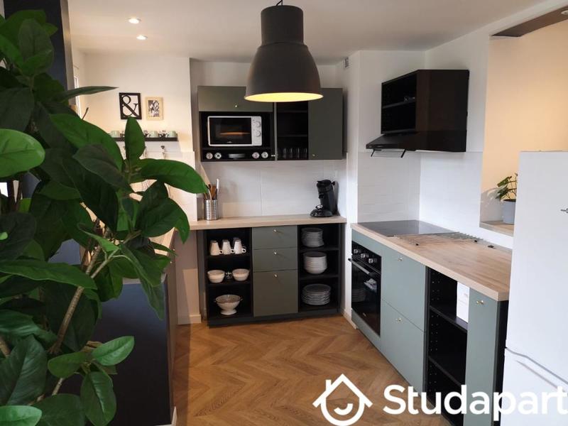 Chambre - 12 m² - 1 pièce