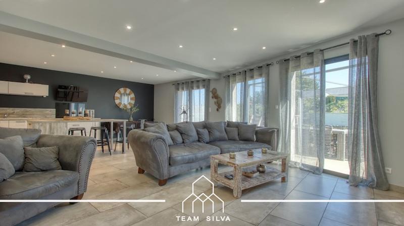 Maison - 160 m² - 5 pièces