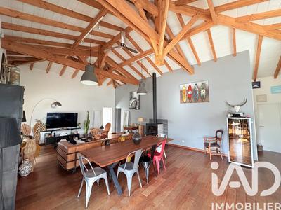 Maison - 123 m² - 5 pièces
