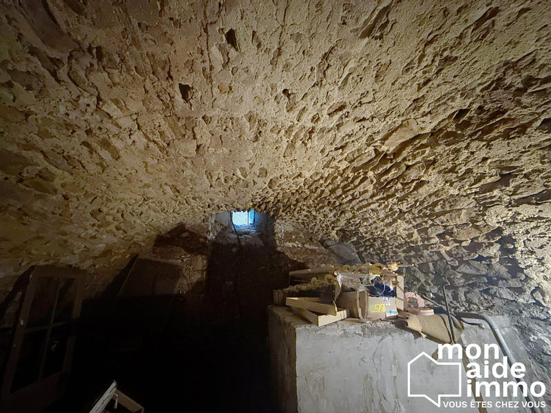 Maison - 400 m² - 15 pièces