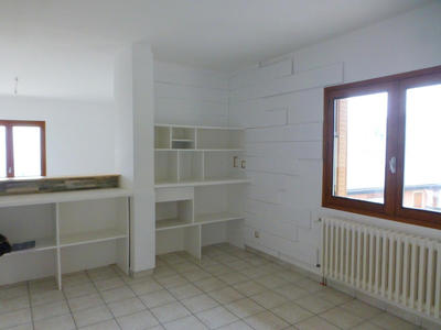 Appartement - 110 m² - 4 pièces