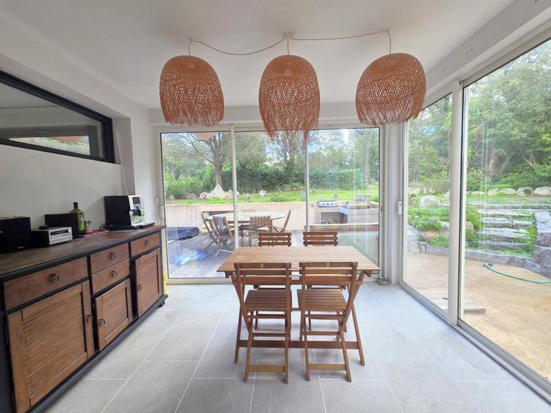 Maison - 121 m² - 4 pièces