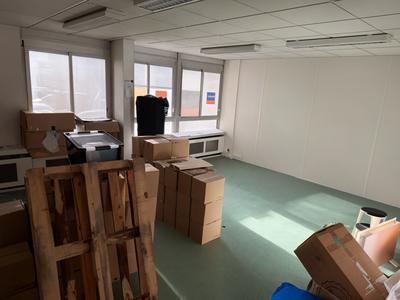 Bureau - 145 m²