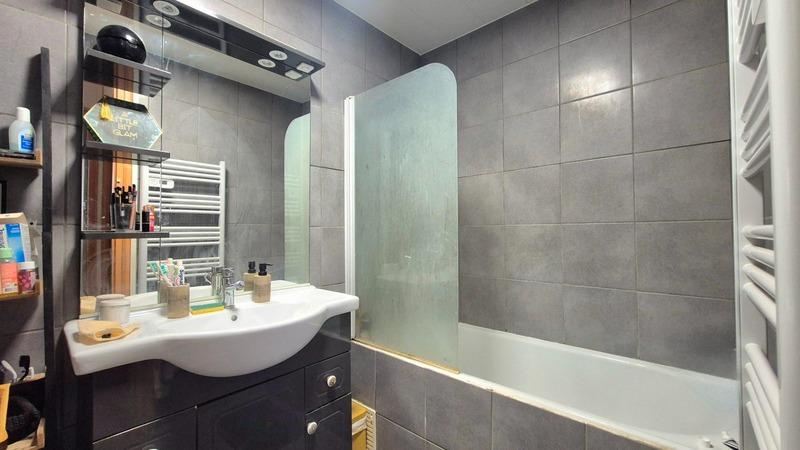 Appartement - 76 m² - 3 pièces