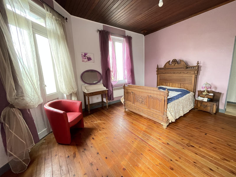 Maison - 140 m² - 6 pièces