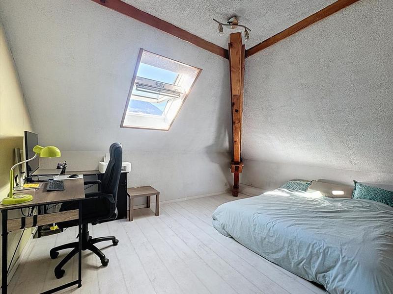 Appartement - 153 m² - 5 pièces