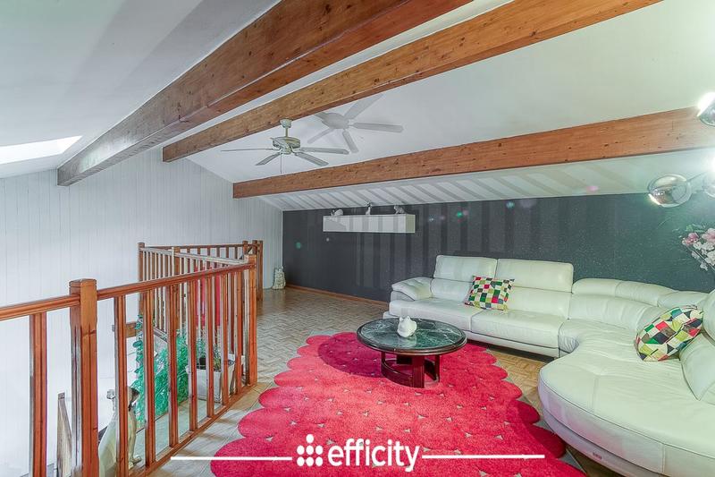 Villa - 158 m² - 7 pièces