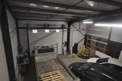 Local d'activités - 185 m²