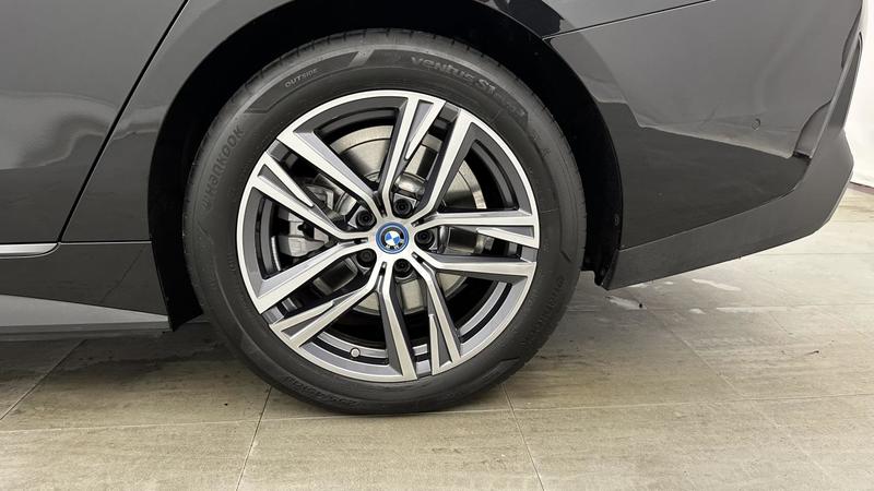 Bmw i4 G26 eDrive40 340 ch Bva Business Design