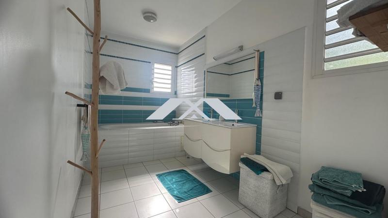 Villa - 152 m² - 4 pièces