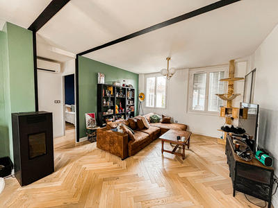 Appartement - 84 m² - 4 pièces