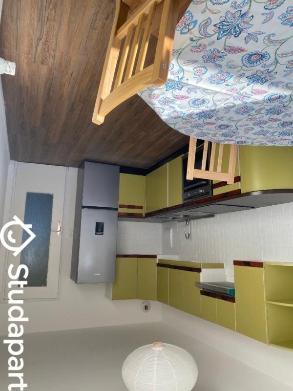 Chambre - 12 m² - 1 pièce