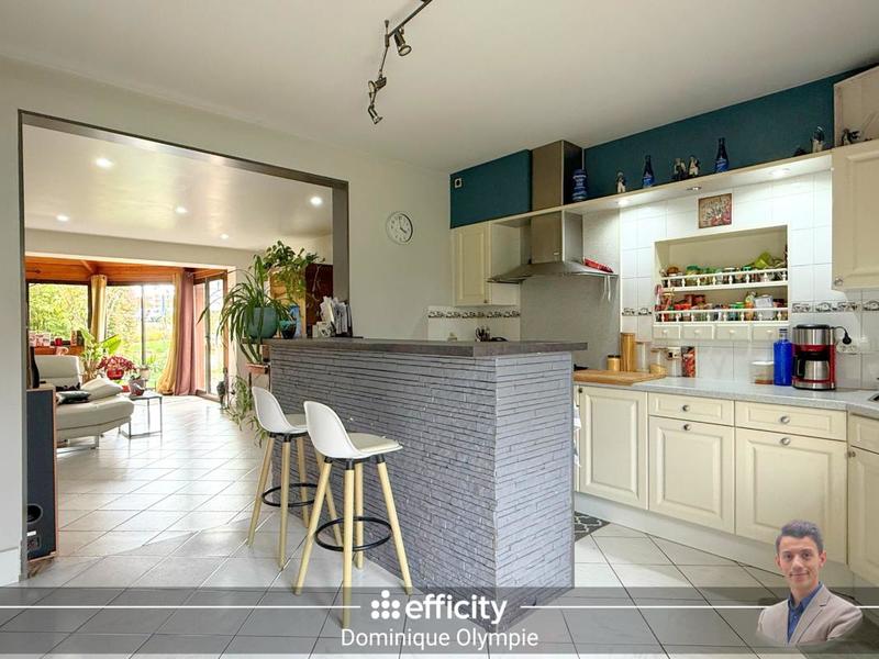 Maison - 142 m² - 6 pièces