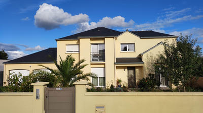 Maison - 200 m² - 7 pièces