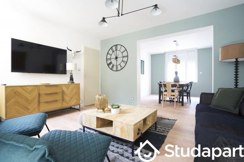 Chambre - 12 m² - 1 pièce