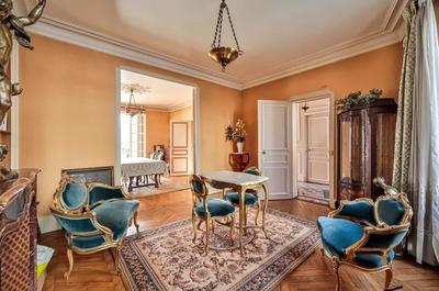 Hôtel particulier - 198 m² - 9 pièces