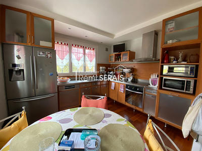 Maison - 130 m² - 5 pièces