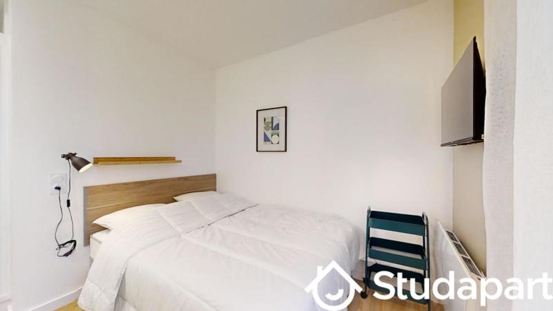 Chambre - 10 m² - 1 pièce