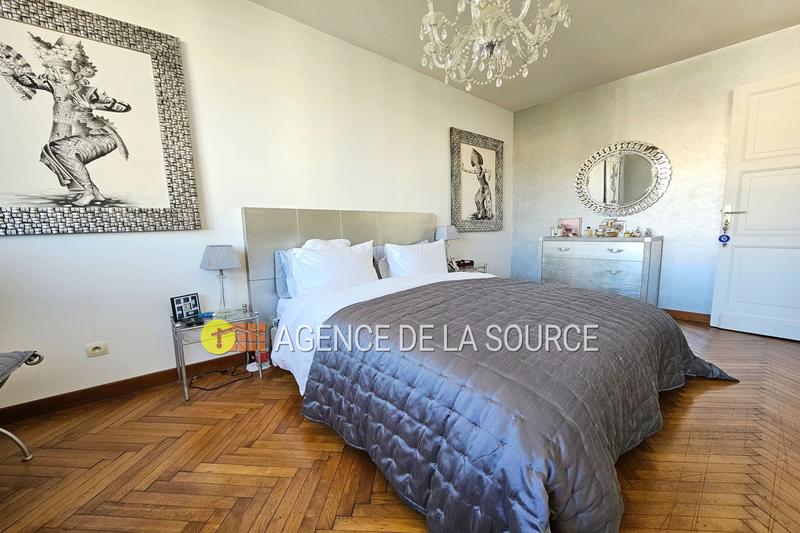 Appartement - 110 m² - 5 pièces
