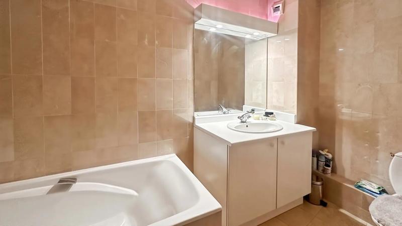 Appartement - 89 m² - 5 pièces